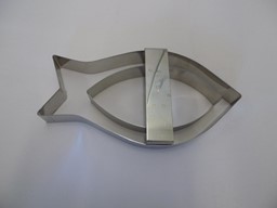 Image de Emporte-pièce poisson avec parois intérieure 24 x 12,5 cm
